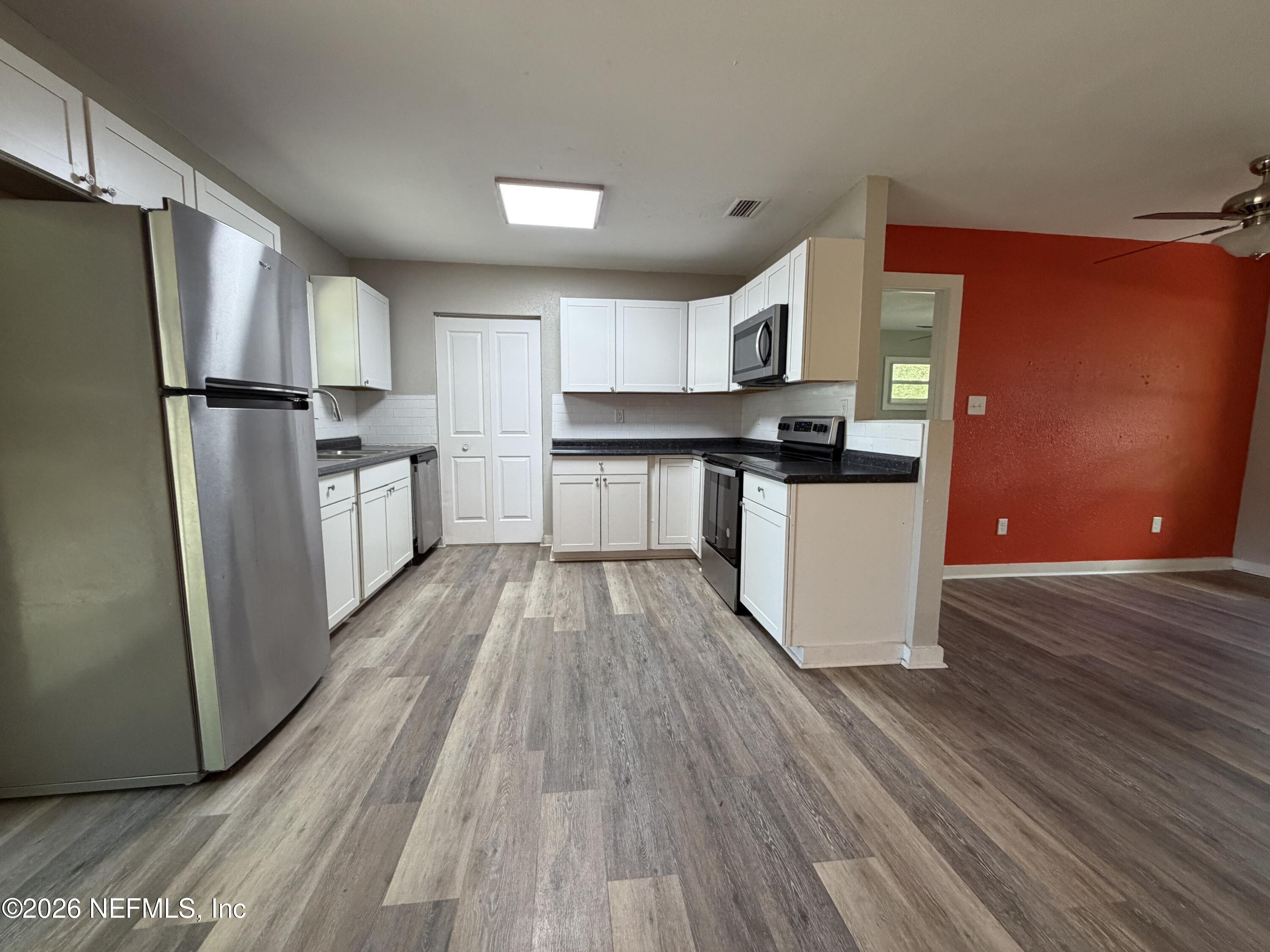 Roselle Ave, Palatka, FL 32177 #1