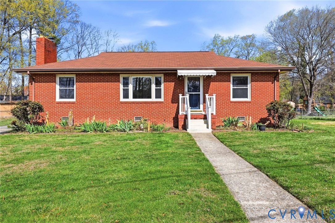 Twila Ln, North Chesterfield, VA 23234