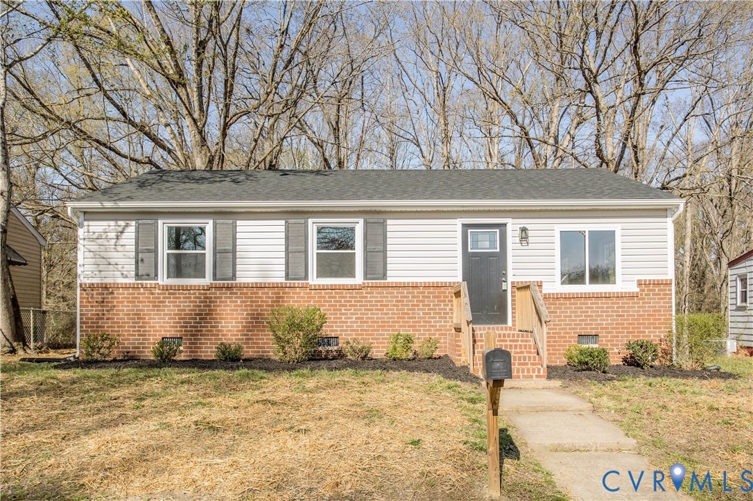 Louis Ln, Hopewell, VA 23860