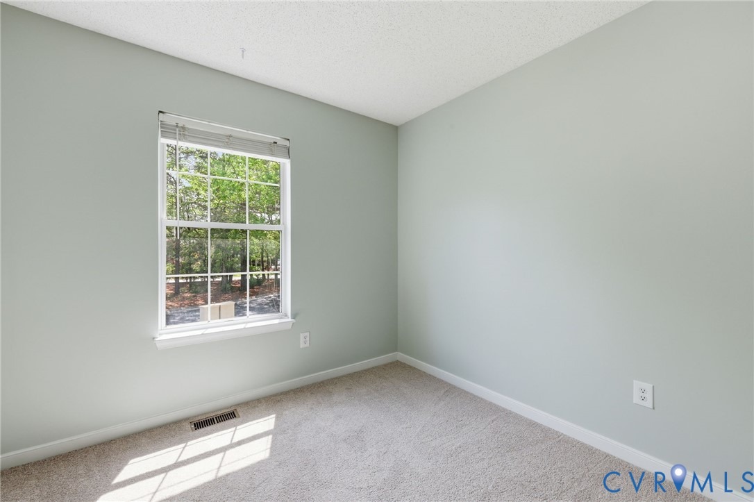 Timberly Waye , Henrico, VA 23238