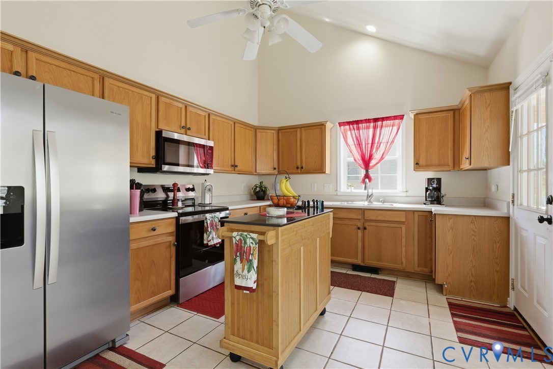 Hickory Branch Dr, South Chesterfield, VA 23803