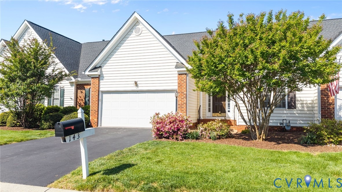 Carriage Point Ln, Glen Allen, VA 23059