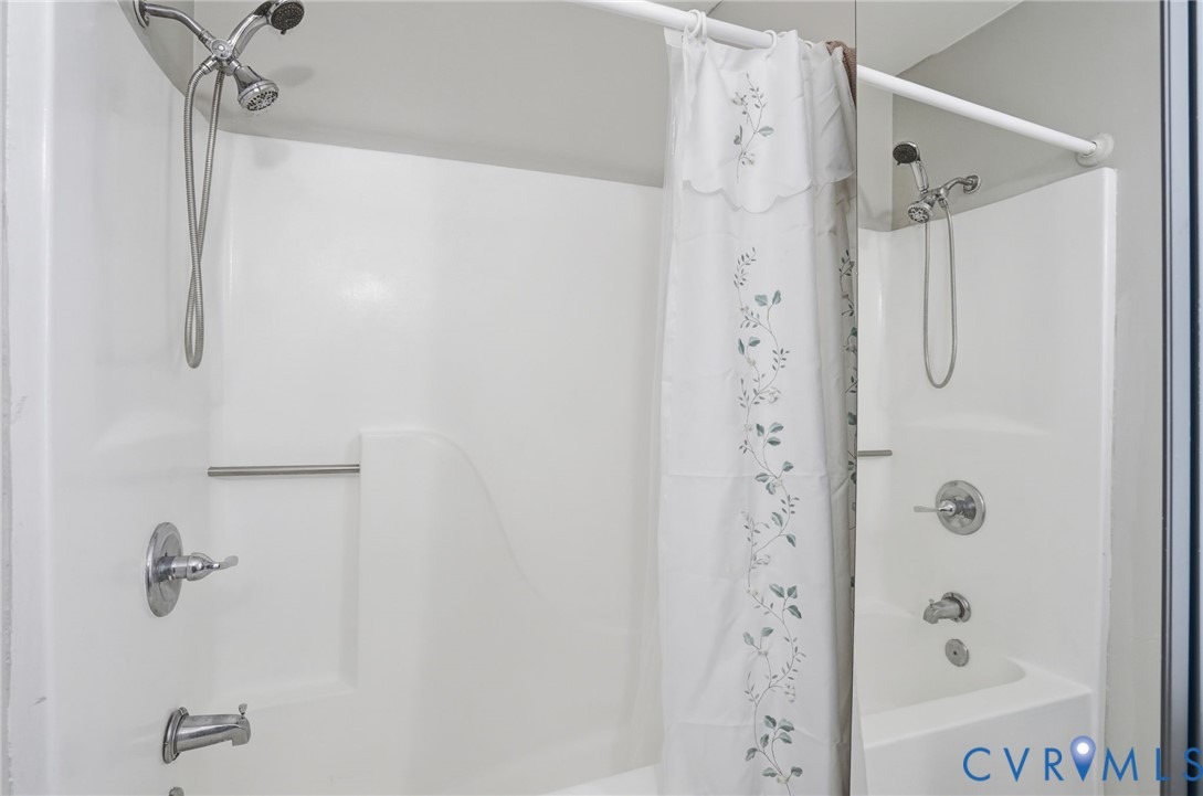 Ivy Banks Dr, Mechanicsville, VA 23116 #1