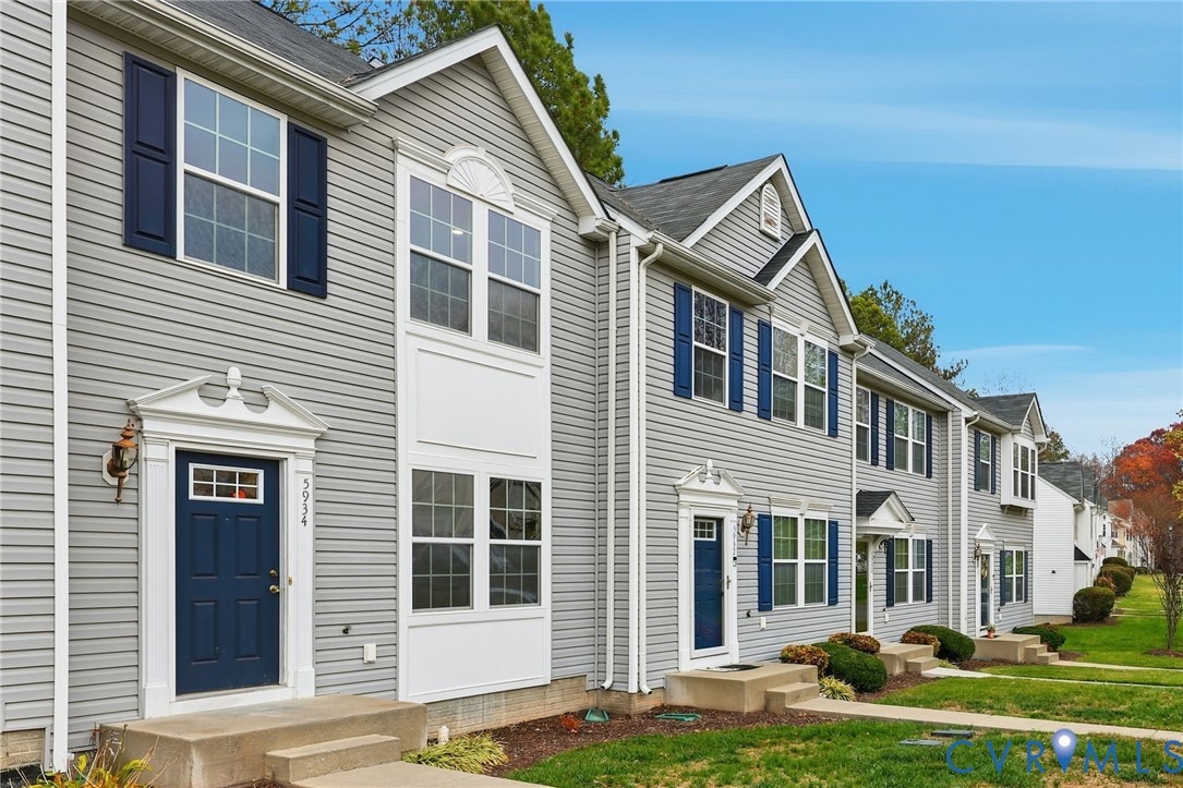Brewster Ct, North Chesterfield, VA 23234