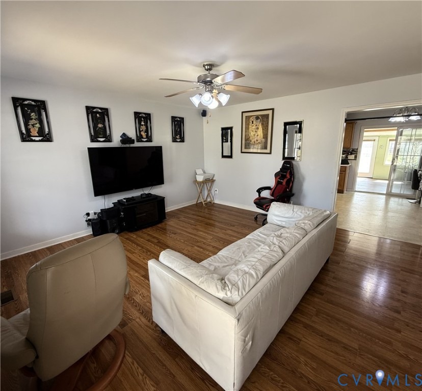 Bristle Cone Ln, Ruther Glen, VA 22546
