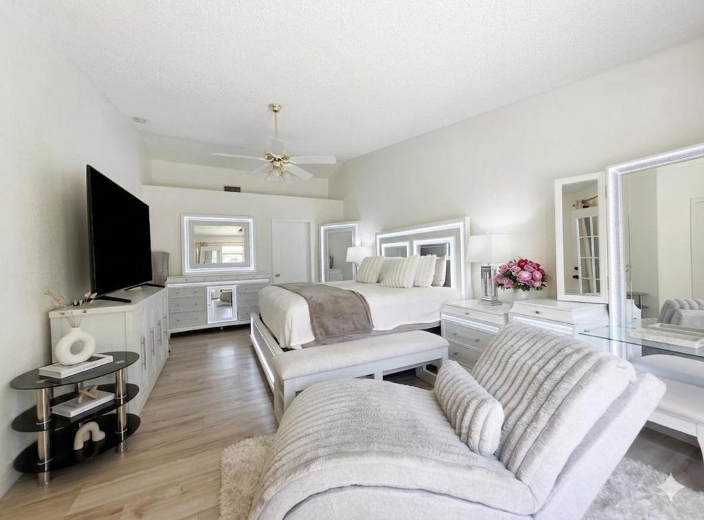 Edinborough St, Palm Desert, CA 92211 #1