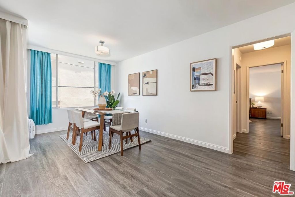 Flores St, West Hollywood, CA 90069