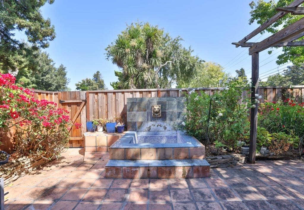 Pomeroy Ave, Santa Clara, CA 95051