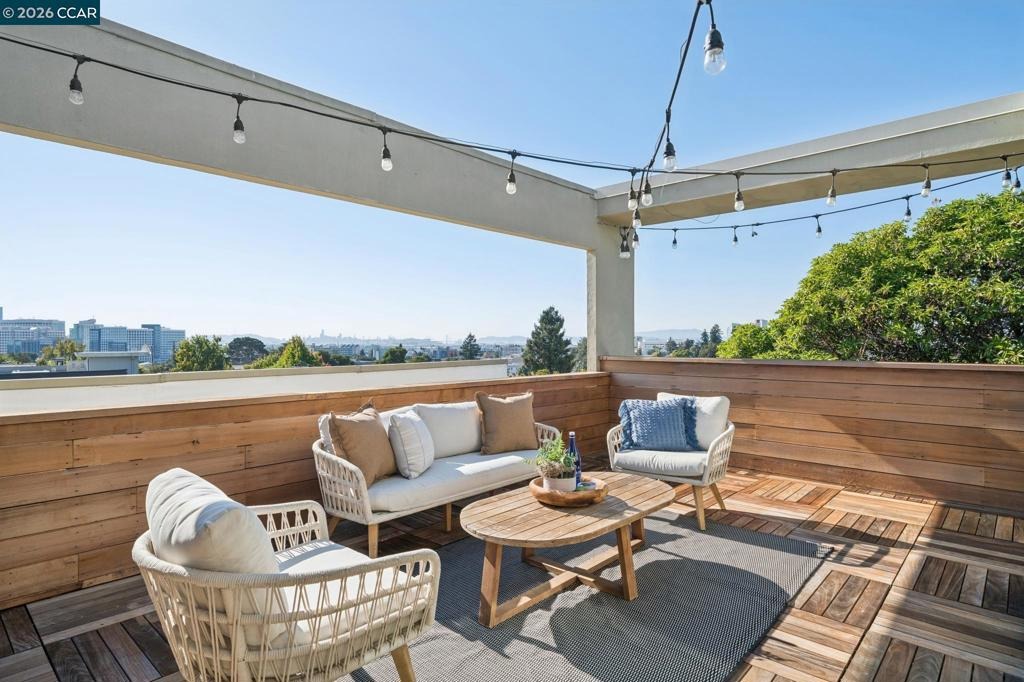 Orange St, Oakland, CA 94610