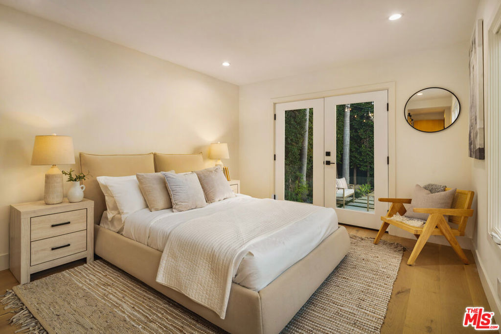 Ashcroft Ave, West Hollywood, CA 90048