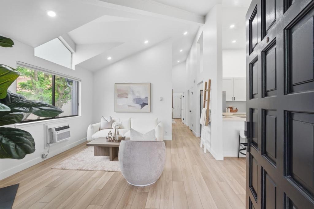 Sunwood Meadows Pl, San Jose, CA 95119