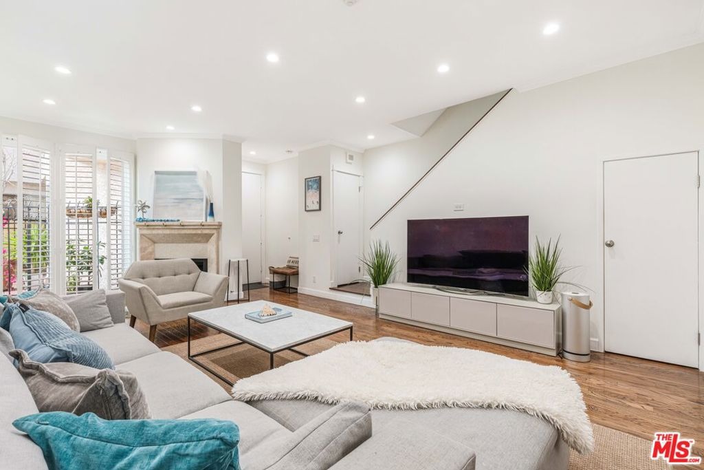 34th St, Santa Monica, CA 90405