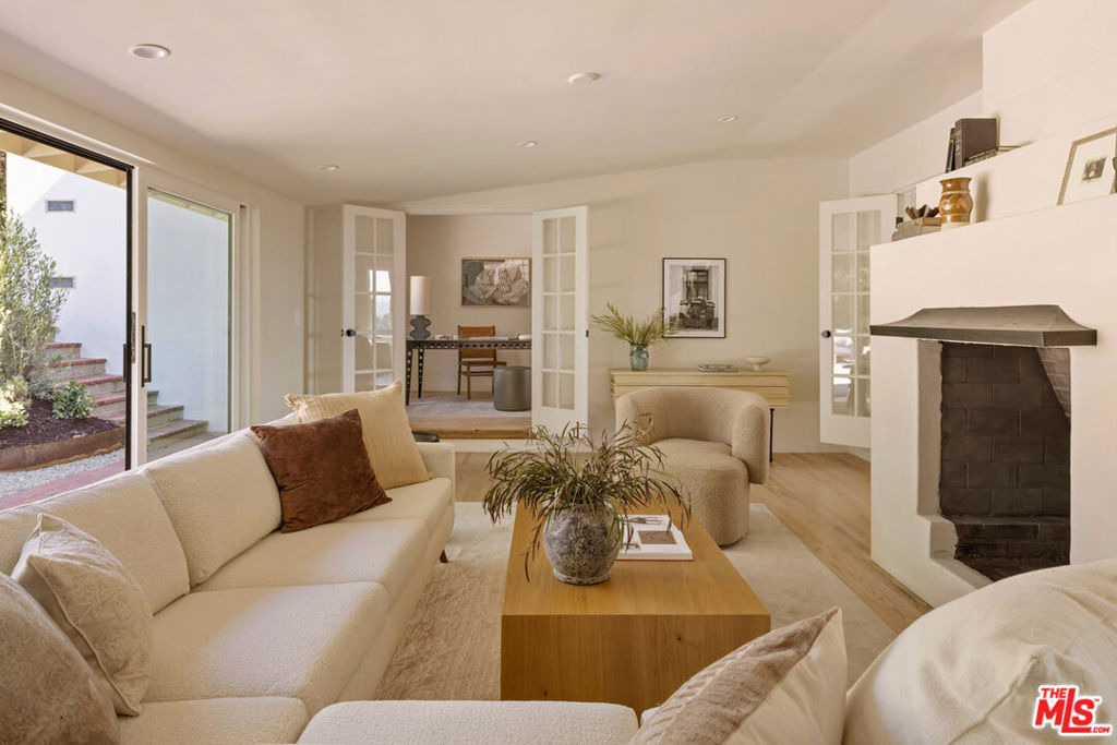 Micheltorena St, Los Angeles, CA 90039 #1