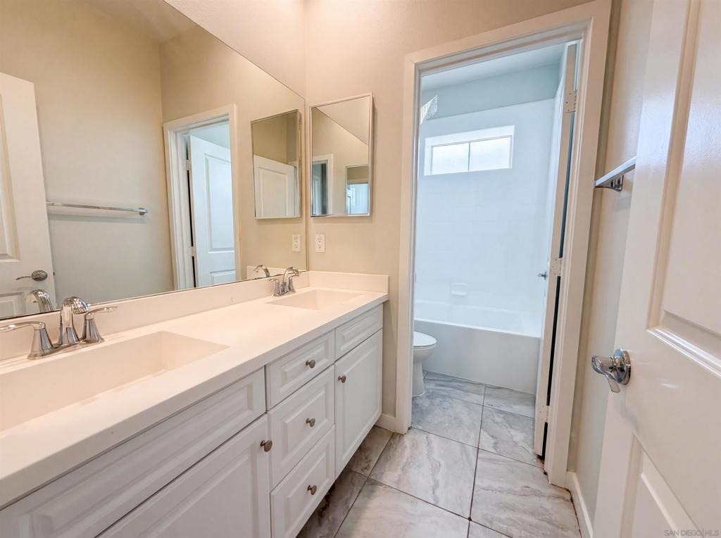 Camino Prado , Chula Vista, CA 91913