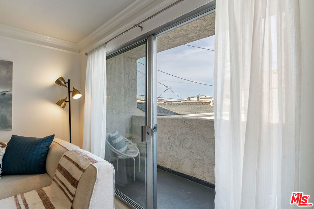 12th St, Santa Monica, CA 90403