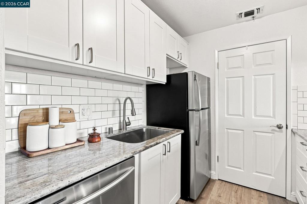 Bollinger Canyon Ln, San Ramon, CA 94582 #1