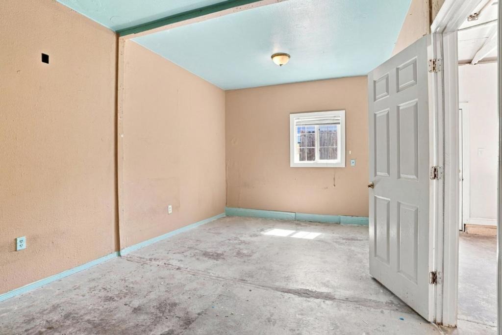 Huntington Cir, Pittsburg, CA 94565