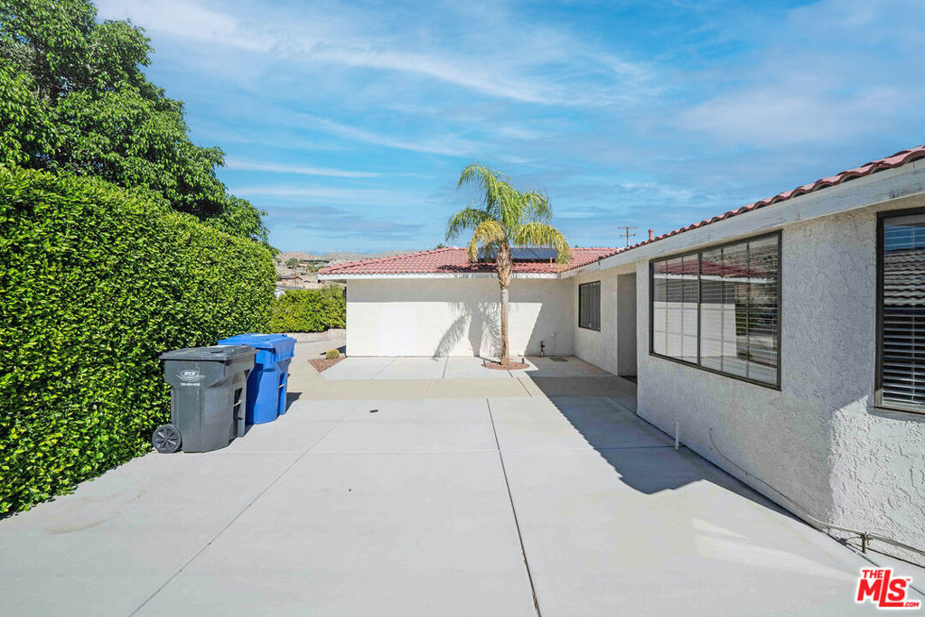 Santa Cruz Rd, Desert Hot Springs, CA 92240 #1
