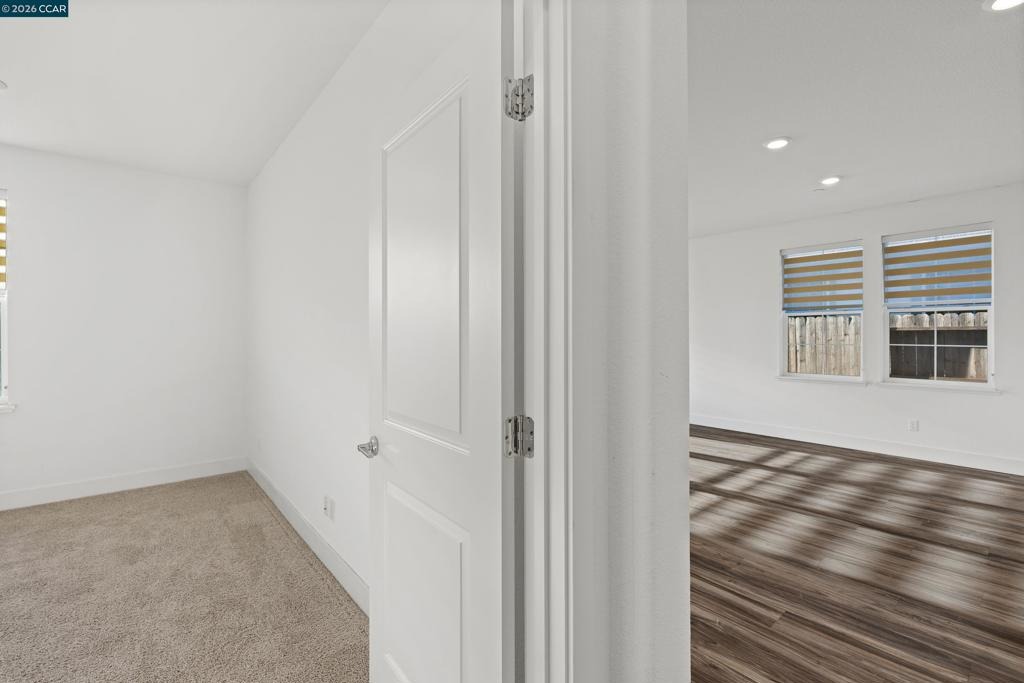 Kevin Whiteley Dr, Elk Grove, CA 95757