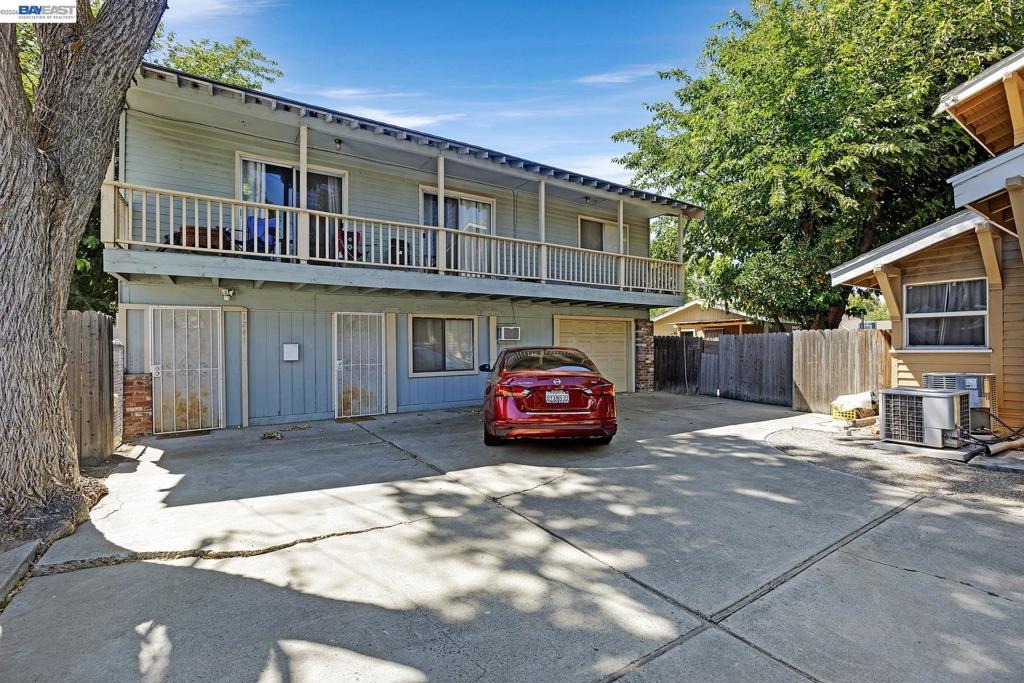 Parker Ave, Tracy, CA 95376 #1