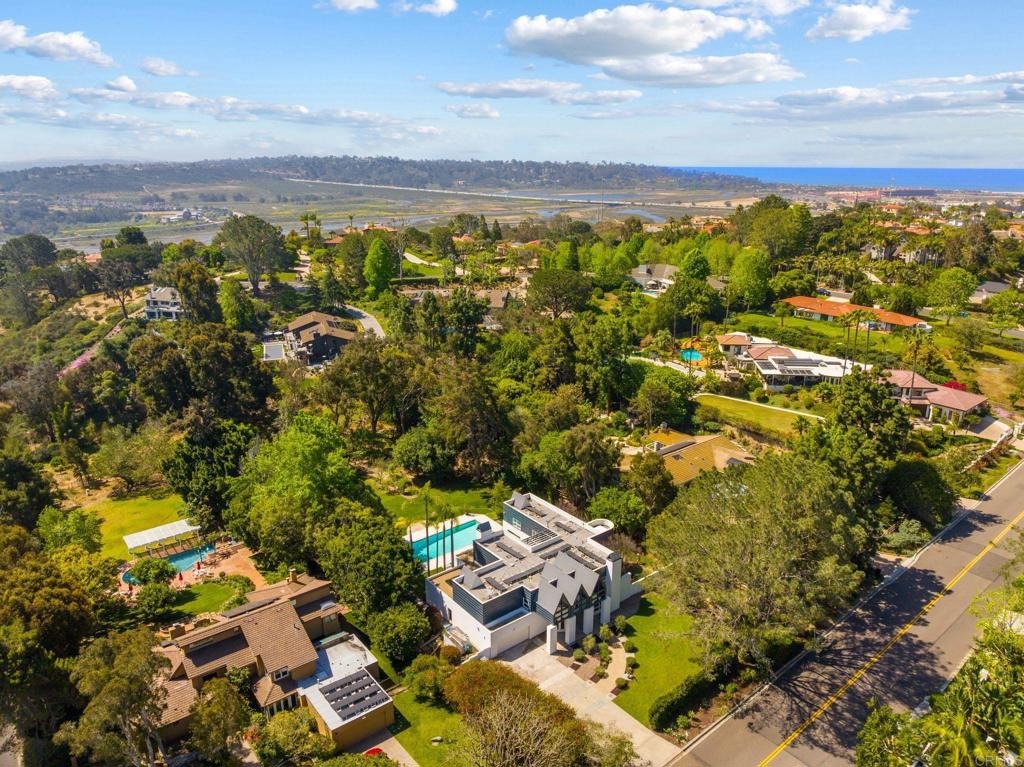 Vista DE LA Tierra , Del Mar, CA 92014
