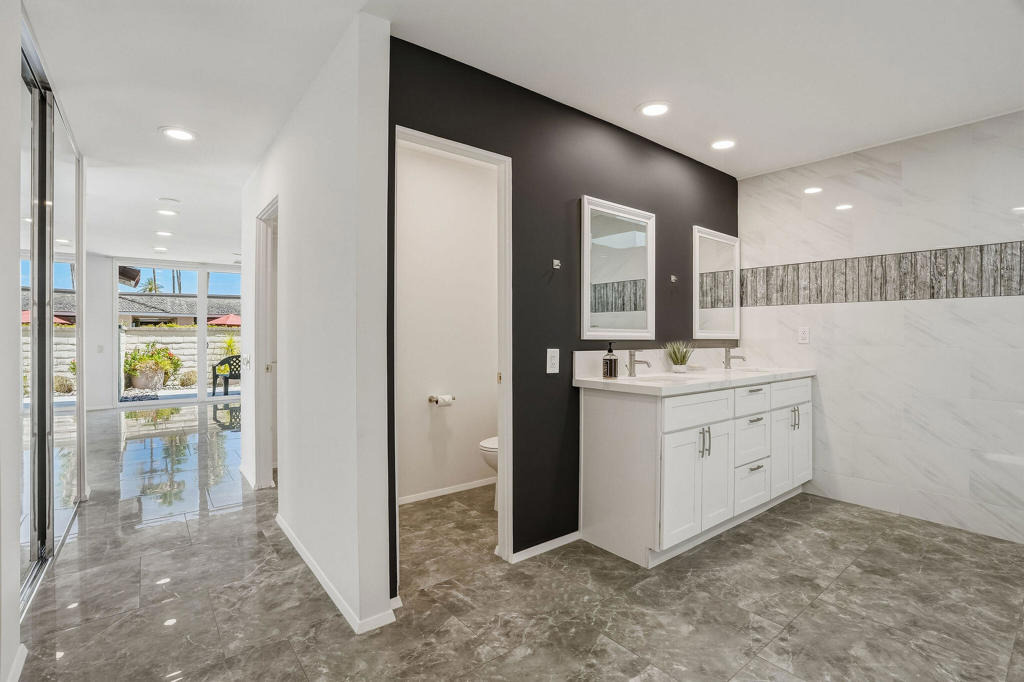 Temple Ct, Rancho Mirage, CA 92270