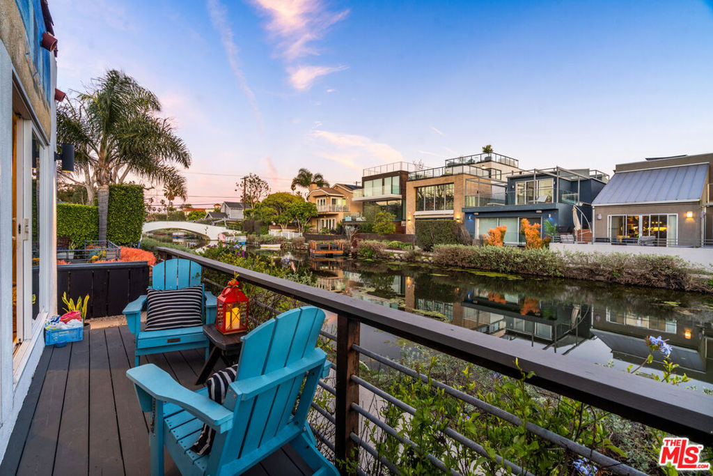 Carroll Canal , Venice, CA 90291