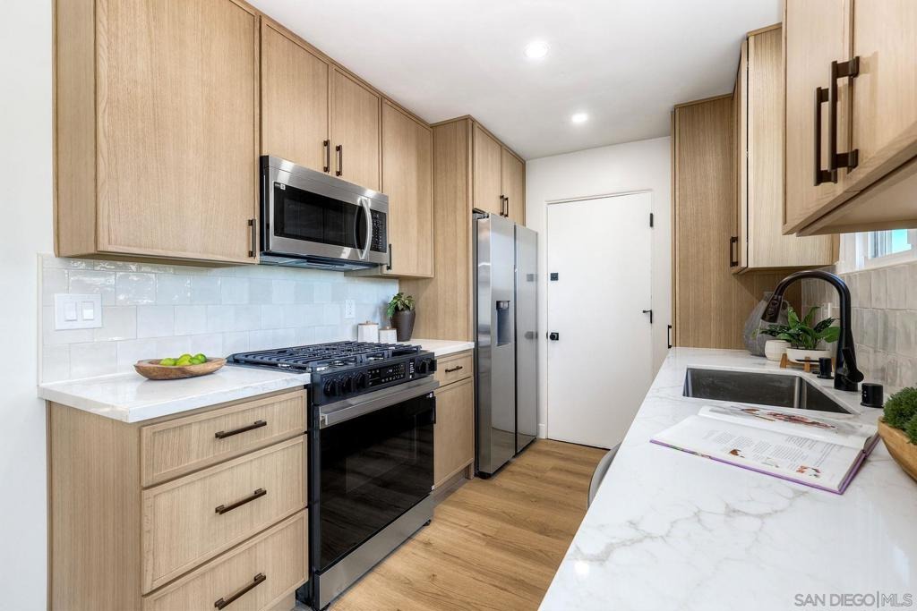 Cleo St, San Diego, CA 92115