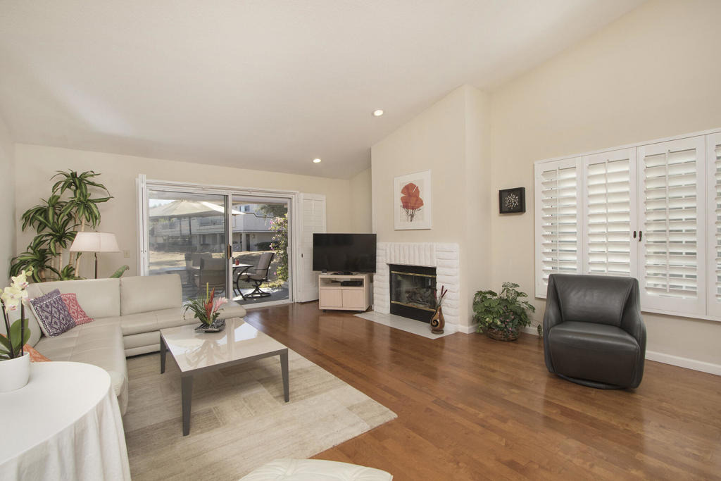 Montana Vista Dr, Palm Desert, CA 92211