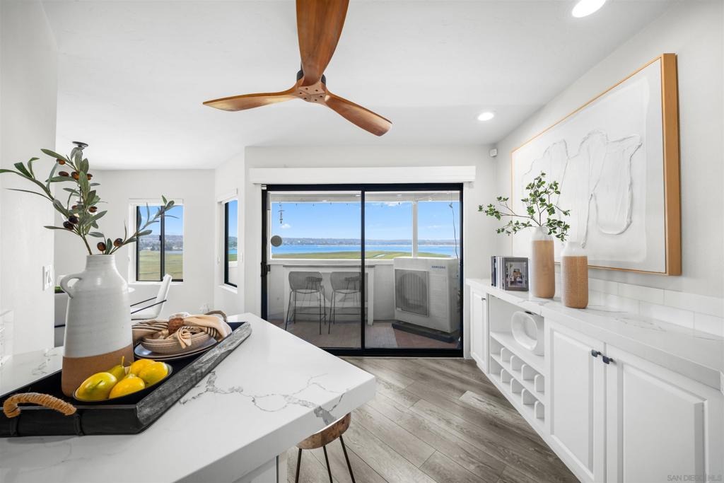 Honeycutt St, San Diego, CA 92109