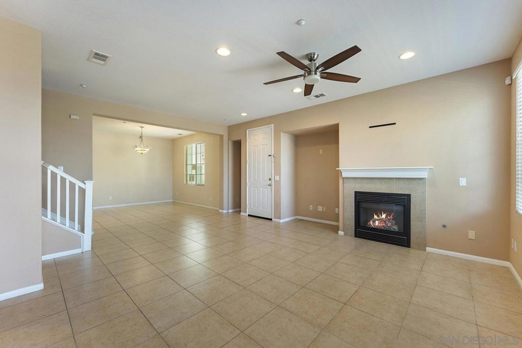 Cripple Creek Dr, Chula Vista, CA 91915