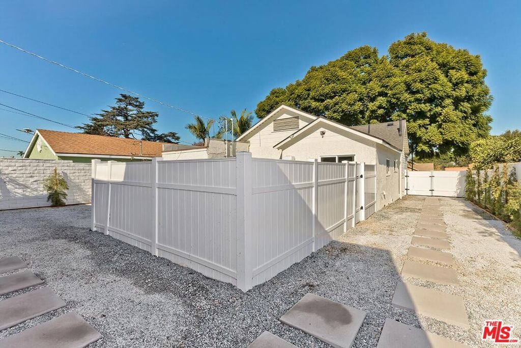 73rd St, Los Angeles, CA 90043 #1