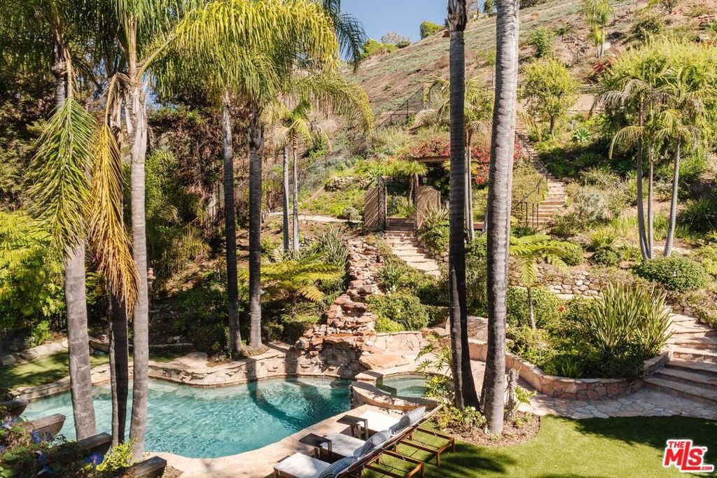 Monte Hermoso Dr, Pacific Palisades, CA 90272 #1