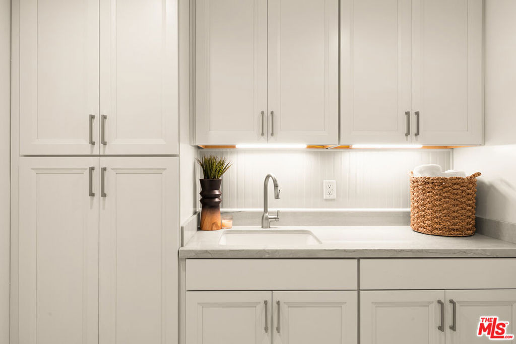 Cleveland St, Oceanside, CA 92054