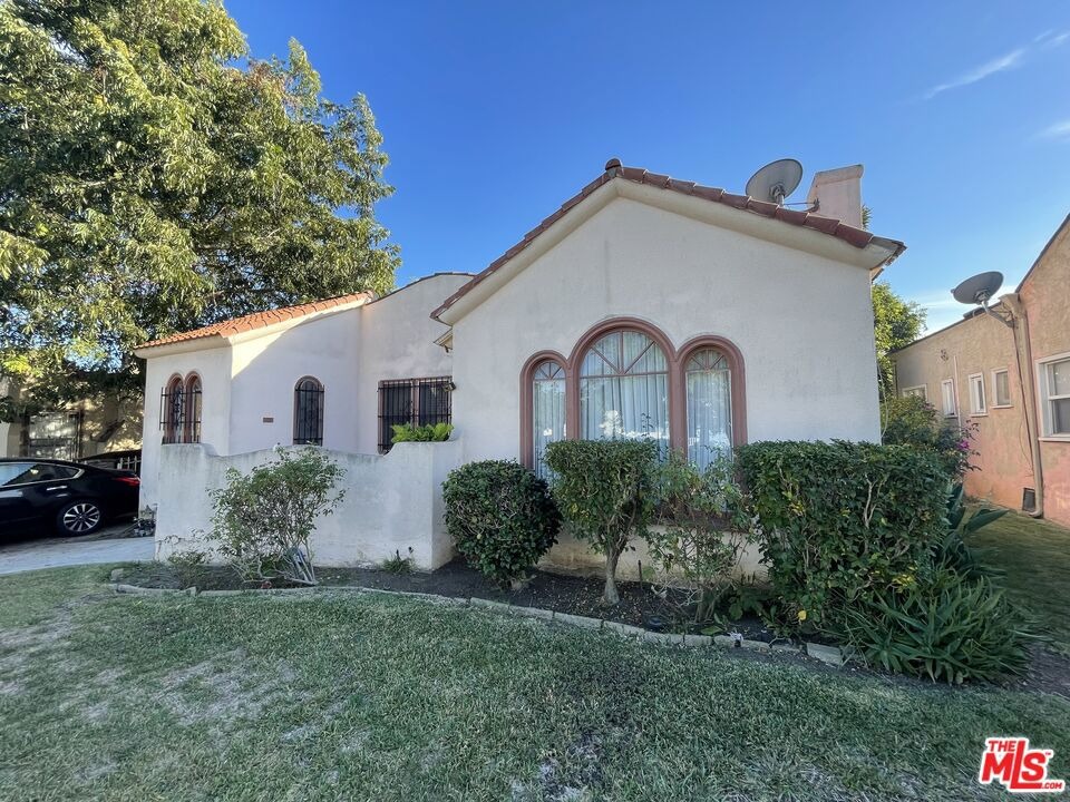 76th St, Los Angeles, CA 90047 #1