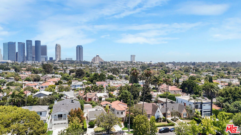 Manning Ave, Los Angeles, CA 90025