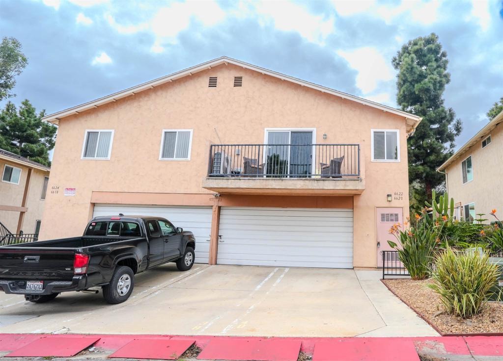 Omega Dr, San Diego, CA 92139