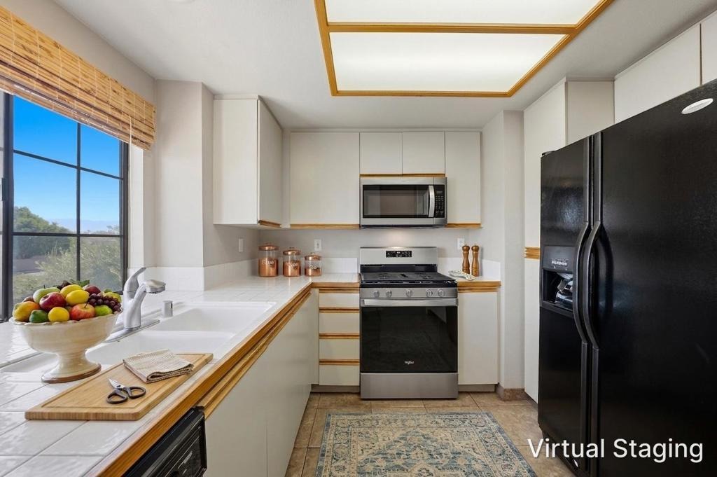 Lakeland Dr, Cathedral City, CA 92234
