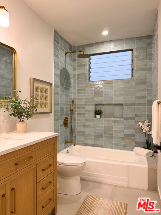 Ambrose Ave, Los Angeles, CA 90027