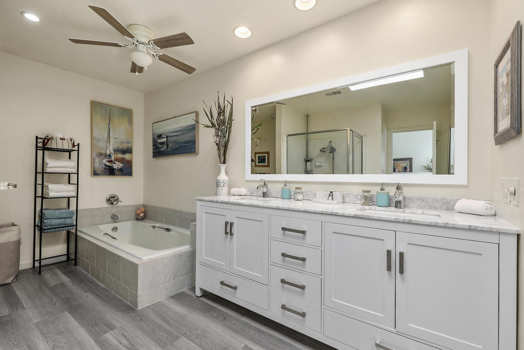 Juan Carlos Dr, Rancho Mirage, CA 92270