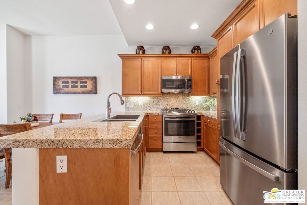 Villorrio Dr, Palm Springs, CA 92262 #1