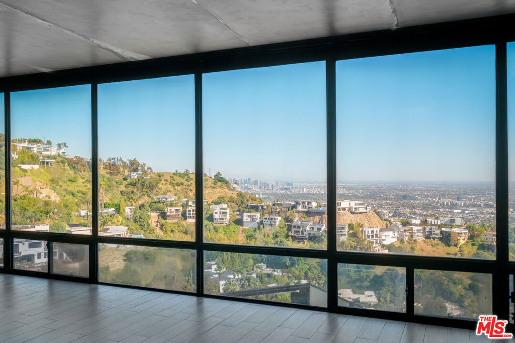 Sunset Plaza Dr, Los Angeles, CA 90069 #1