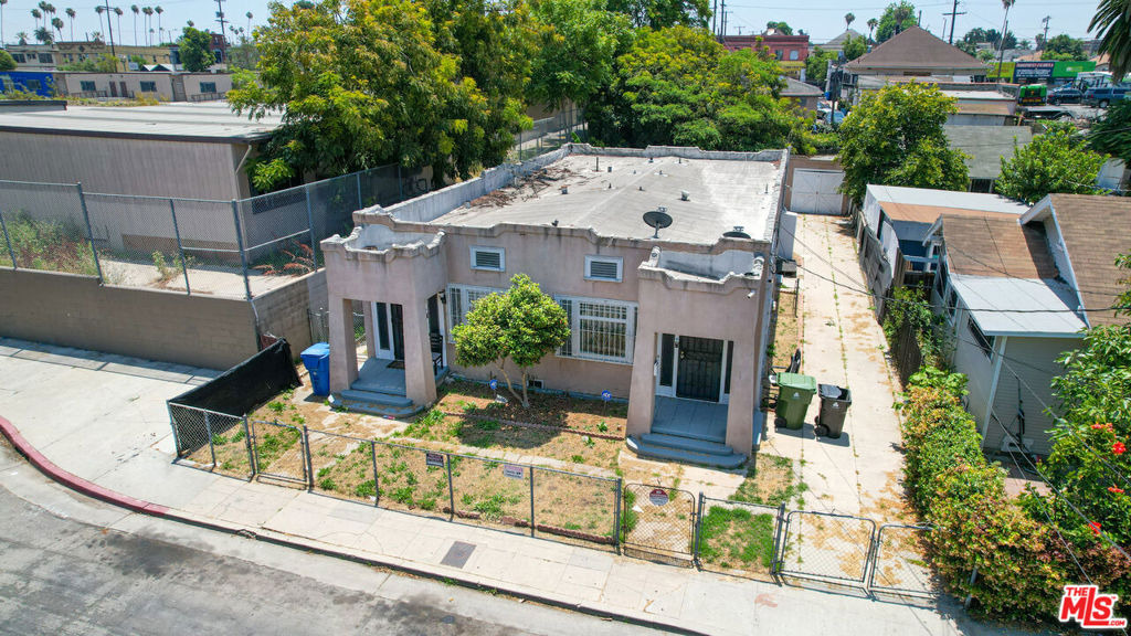 12th Pl, Los Angeles, CA 90006 #1