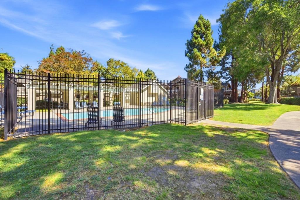 Conway Ter, Fremont, CA 94555