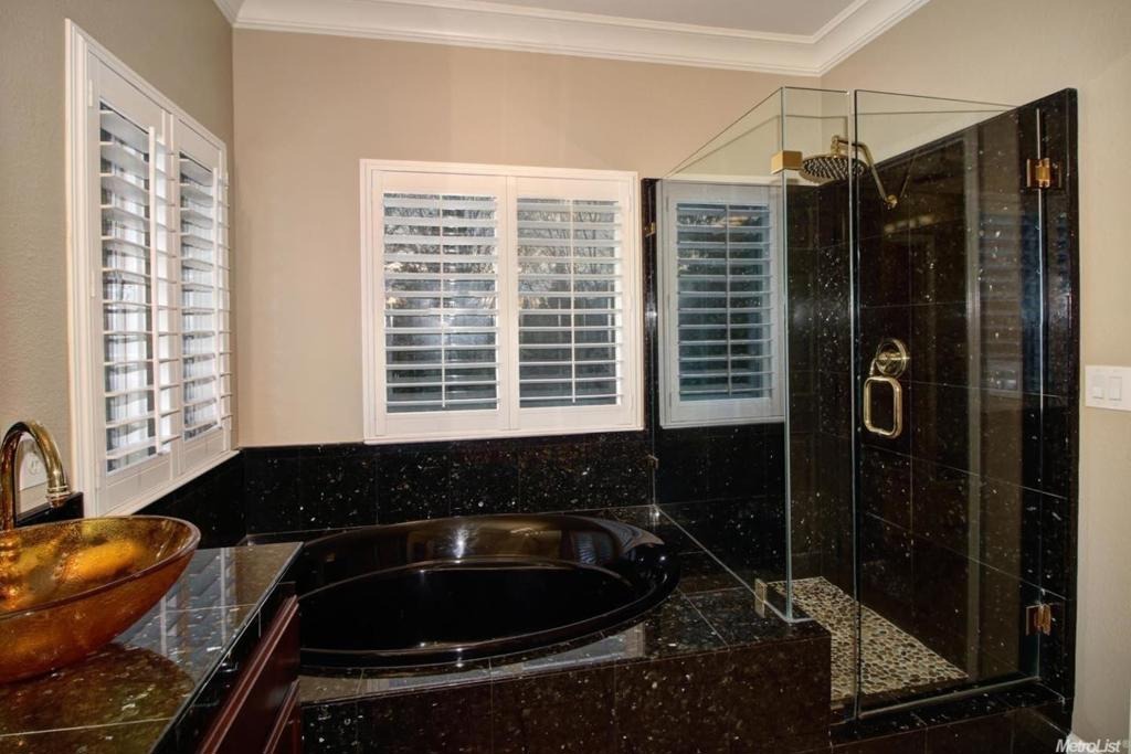 Emerson Dr, Roseville, CA 95661