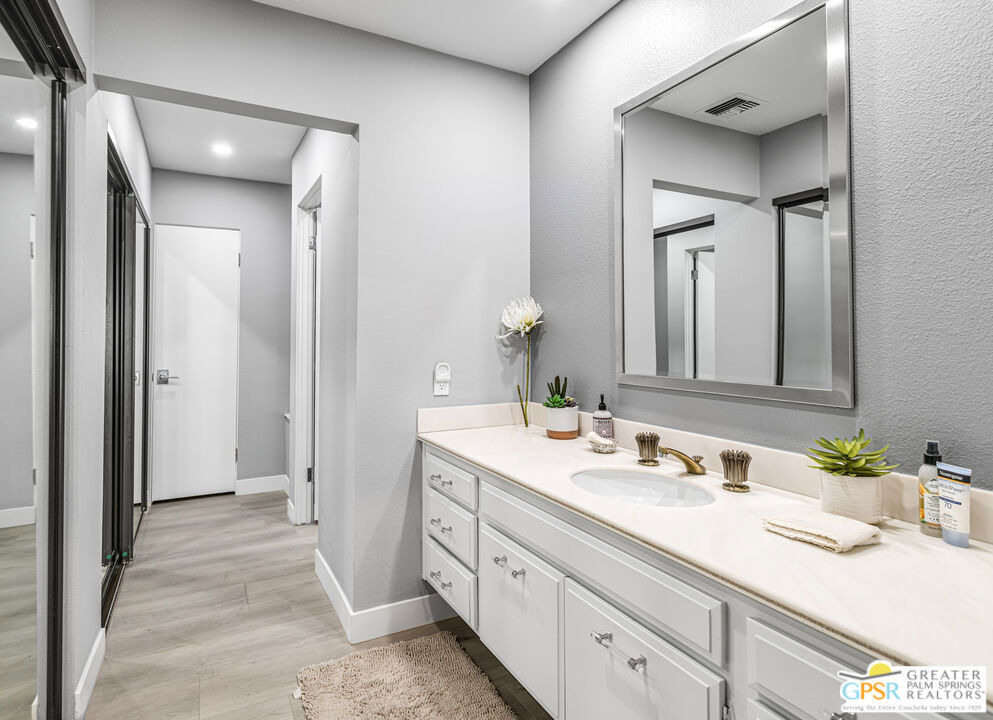 Bogert Trl, Palm Springs, CA 92264
