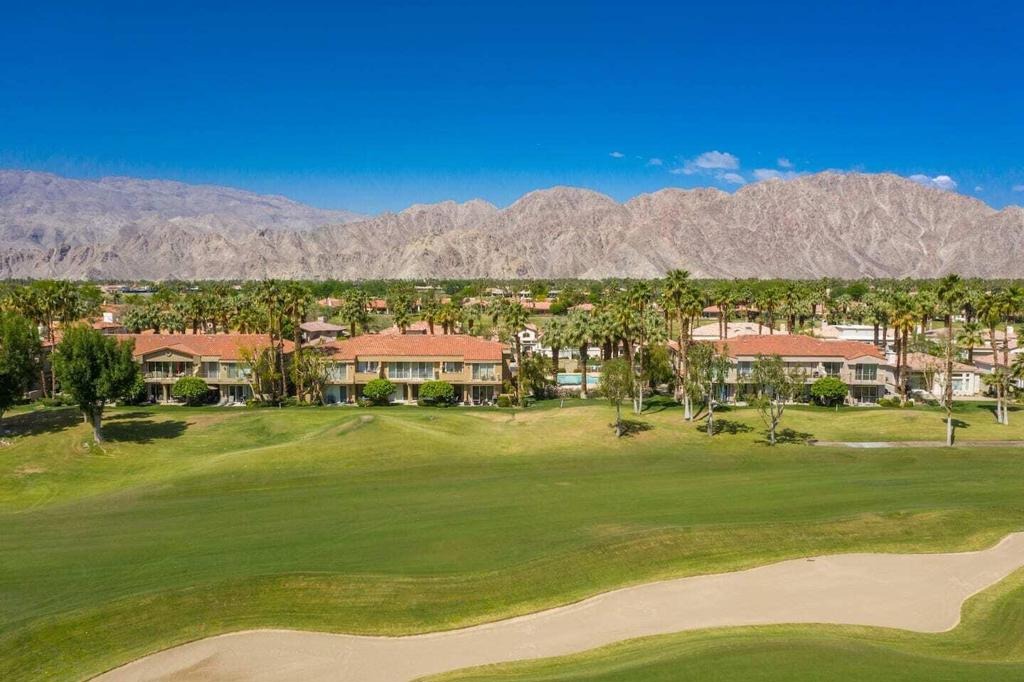 Winged Foot , LA Quinta, CA 92253