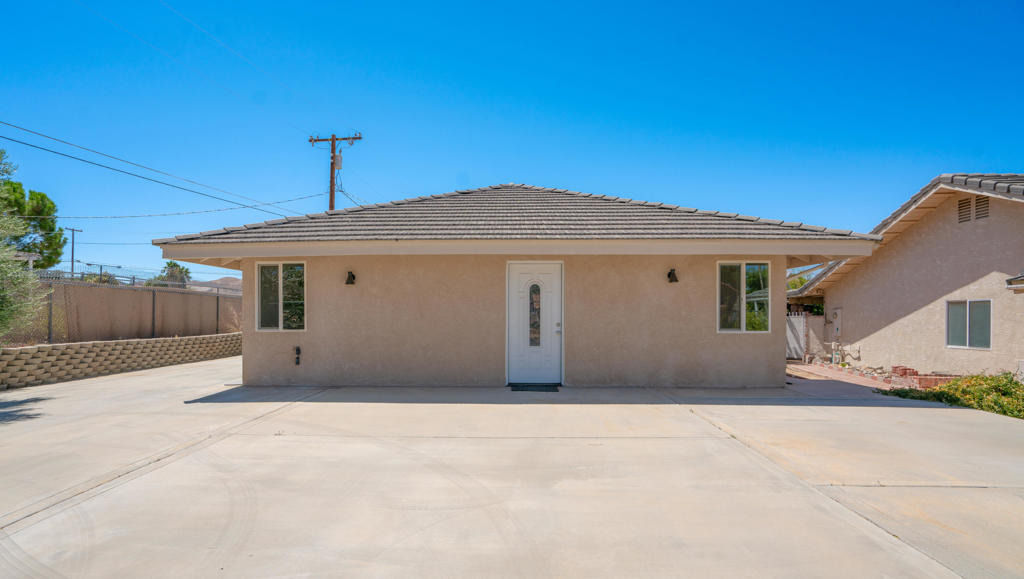 Frontera Ave, Yucca Valley, CA 92284