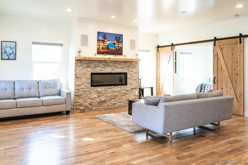 Emerald St, San Diego, CA 92109 #1