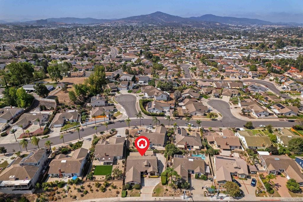 Country Club Ln, Escondido, CA 92026